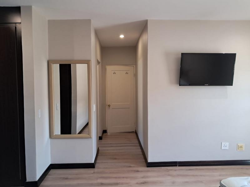 To Let 3 Bedroom Property for Rent in Sandown Gauteng
