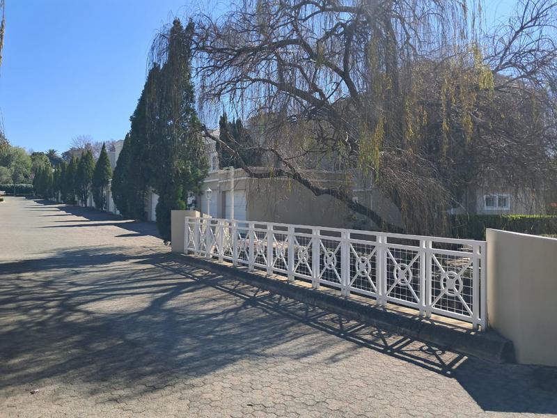 To Let 3 Bedroom Property for Rent in Sandown Gauteng