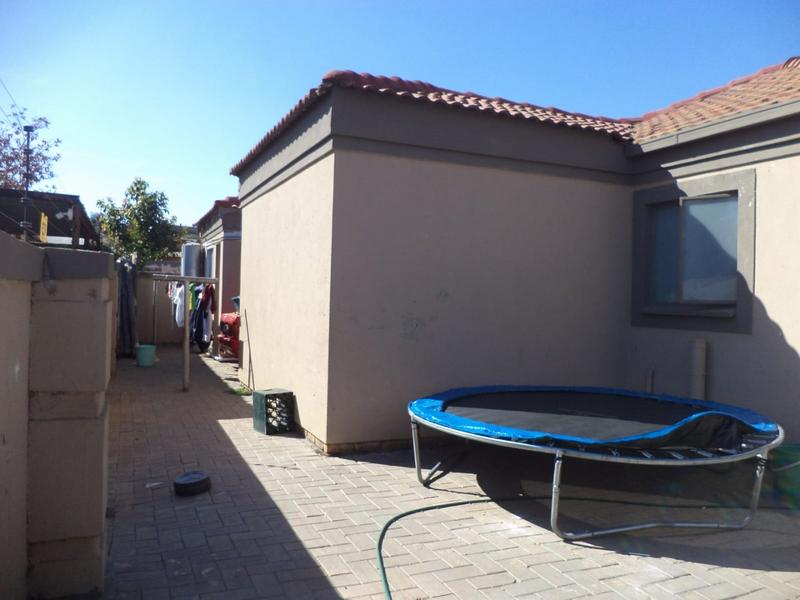 3 Bedroom Property for Sale in Elandspoort Gauteng