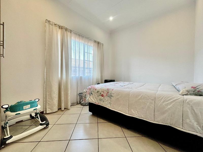3 Bedroom Property for Sale in Noordwyk Gauteng