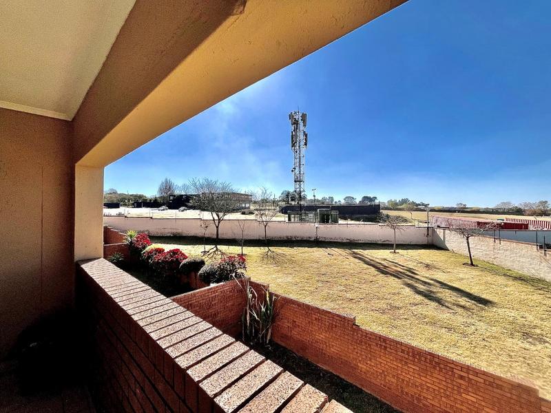 3 Bedroom Property for Sale in Noordwyk Gauteng