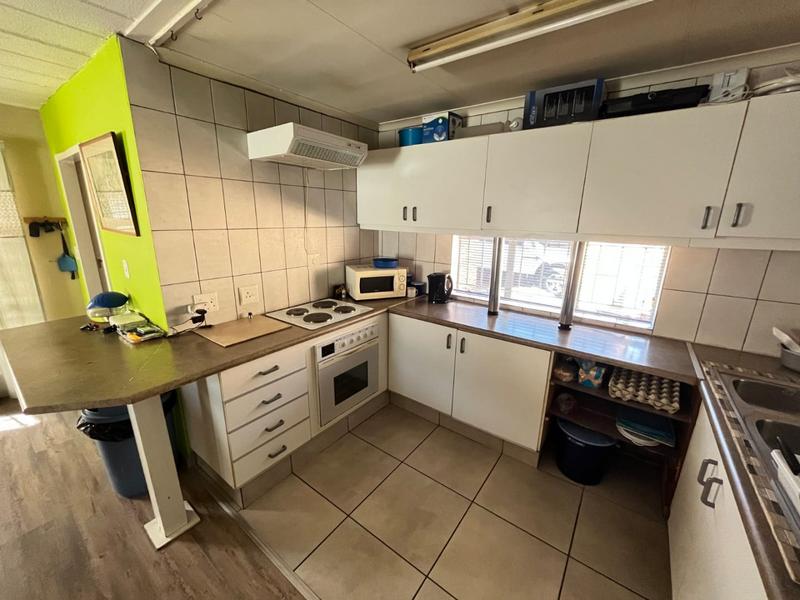 3 Bedroom Property for Sale in Helikonpark Gauteng