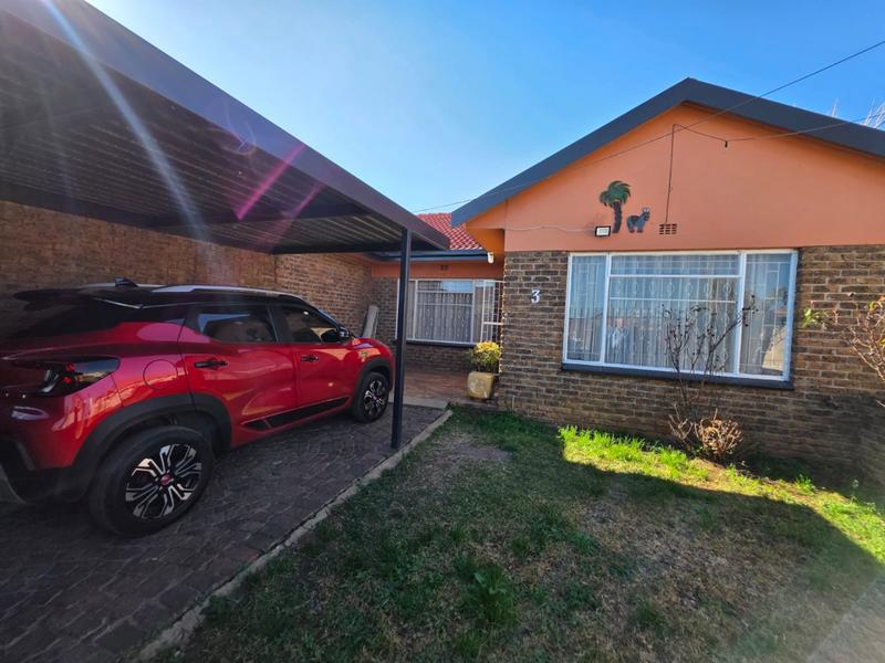 2 Bedroom Property for Sale in Randfontein Central Gauteng