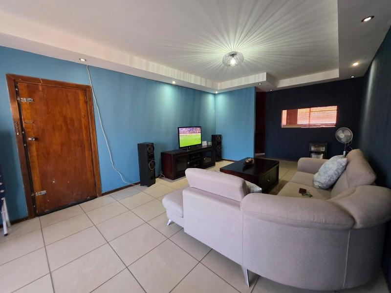 2 Bedroom Property for Sale in Randfontein Central Gauteng