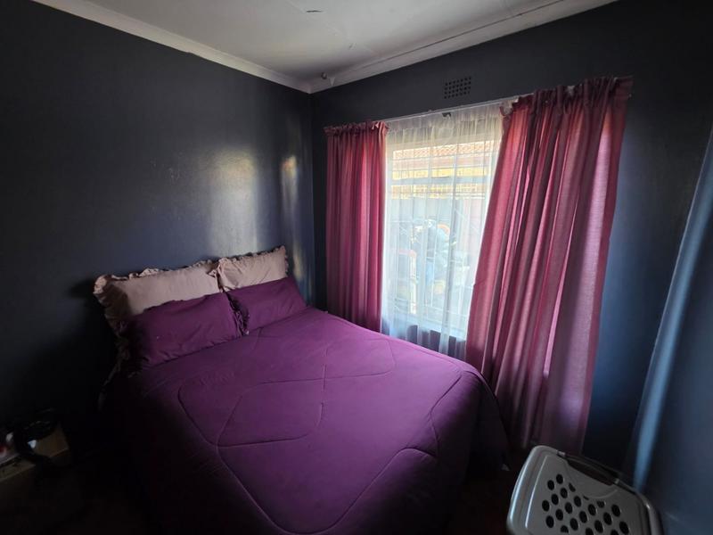 2 Bedroom Property for Sale in Randfontein Central Gauteng