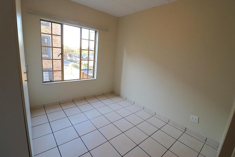 To Let 2 Bedroom Property for Rent in North Riding Gauteng
