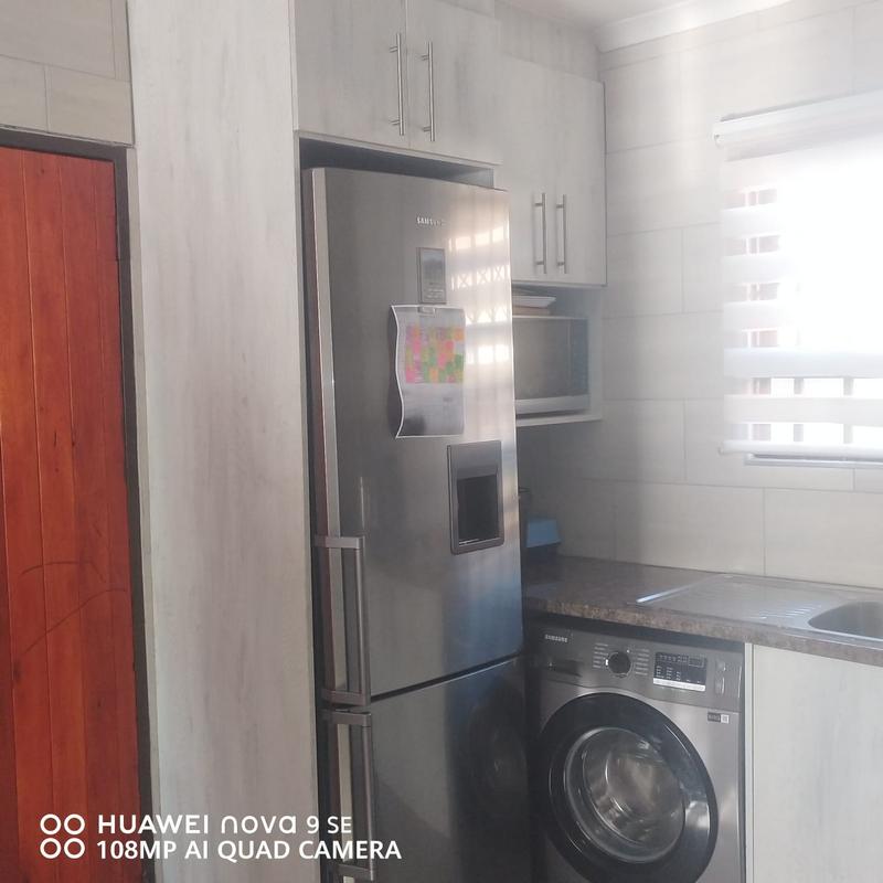 3 Bedroom Property for Sale in Dawn Park Gauteng