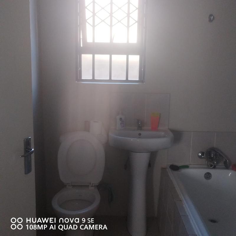 3 Bedroom Property for Sale in Dawn Park Gauteng