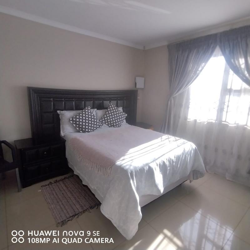 3 Bedroom Property for Sale in Dawn Park Gauteng