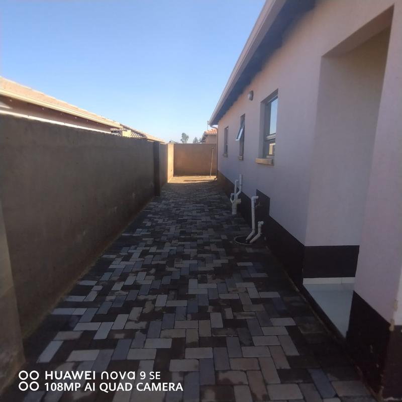 3 Bedroom Property for Sale in Dawn Park Gauteng