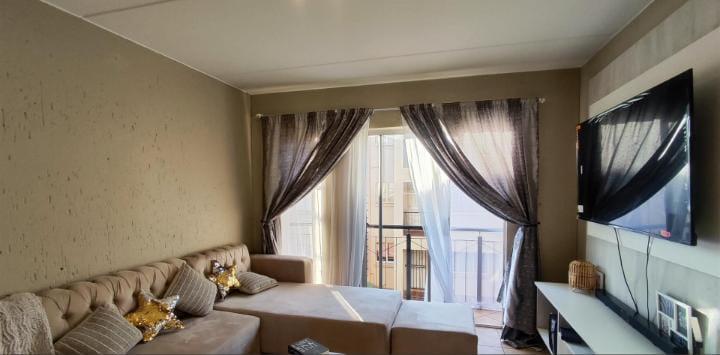 2 Bedroom Property for Sale in Klippoortjie Gauteng