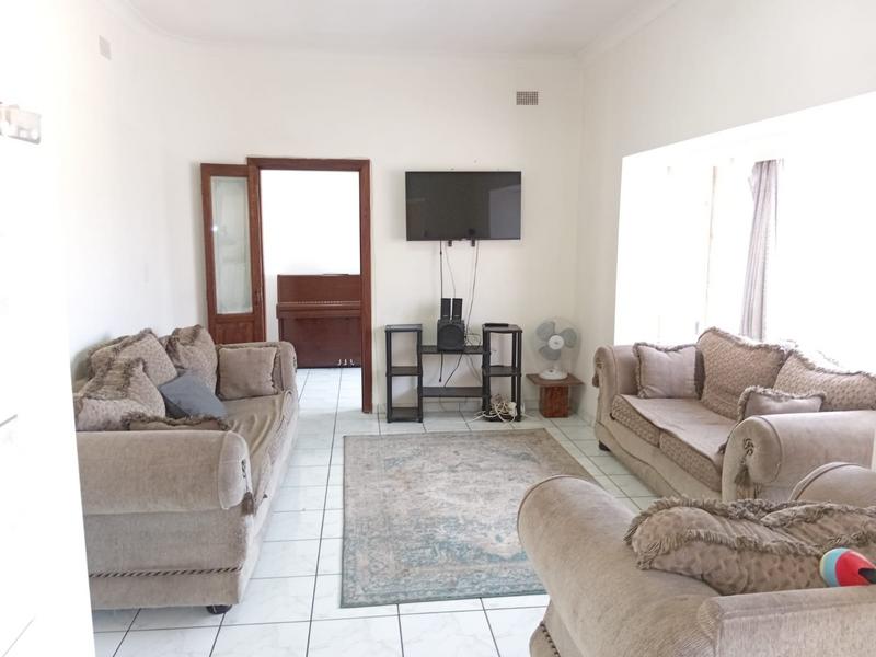 4 Bedroom Property for Sale in Parkdene Gauteng