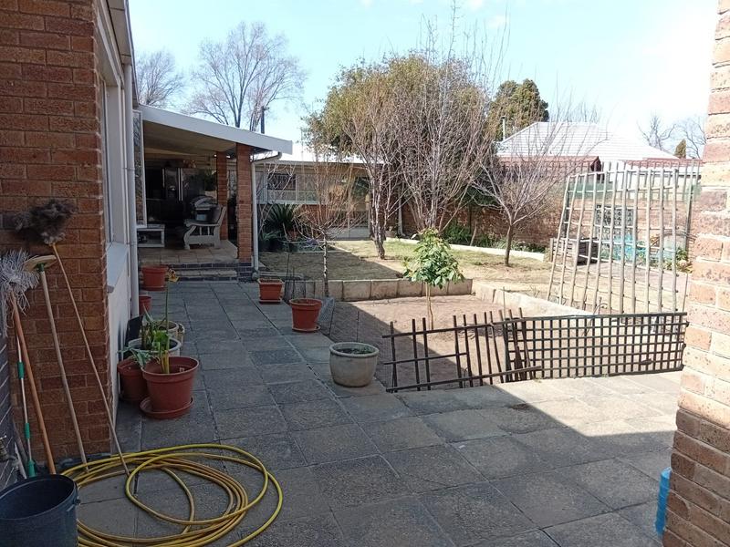 4 Bedroom Property for Sale in Parkdene Gauteng