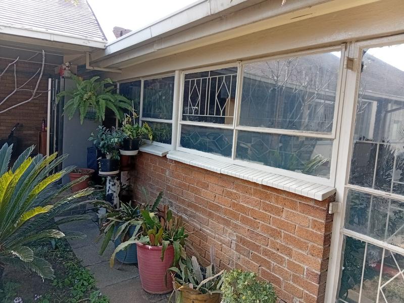 4 Bedroom Property for Sale in Parkdene Gauteng