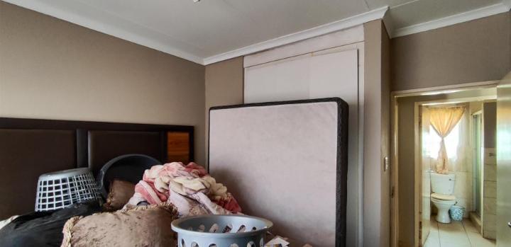 2 Bedroom Property for Sale in Elspark Gauteng