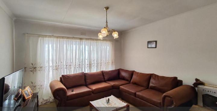 3 Bedroom Property for Sale in Birchleigh North Gauteng