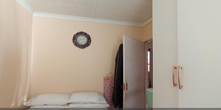2 Bedroom Property for Sale in Fleurhof Gauteng
