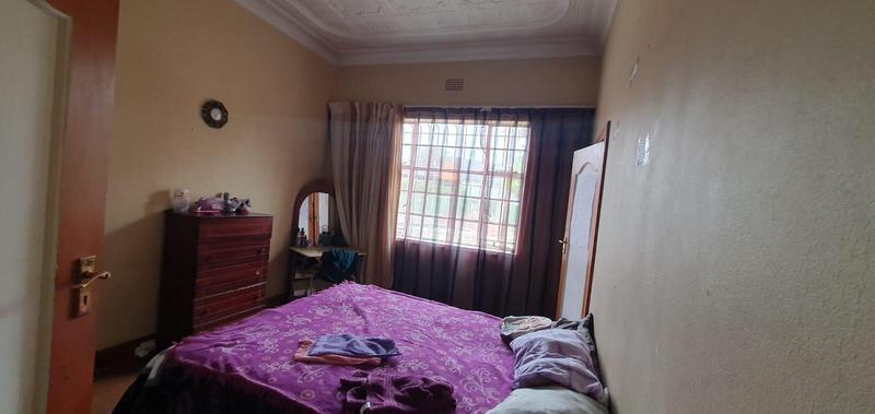 4 Bedroom Property for Sale in Delville Gauteng