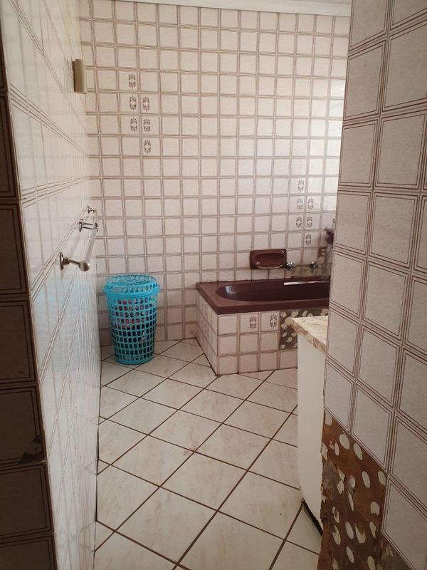 4 Bedroom Property for Sale in Delville Gauteng