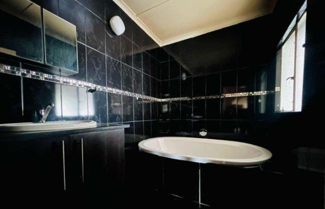 5 Bedroom Property for Sale in Elsburg Gauteng