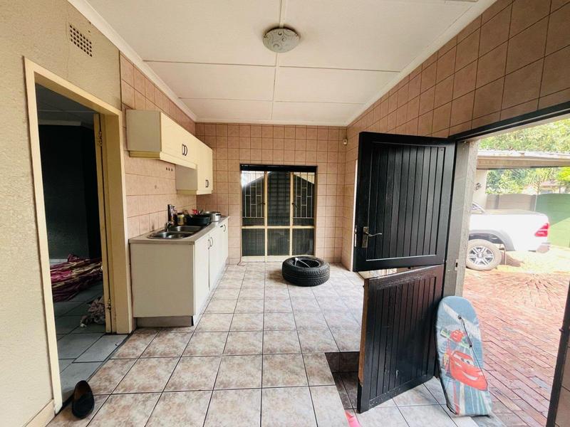 5 Bedroom Property for Sale in Elsburg Gauteng