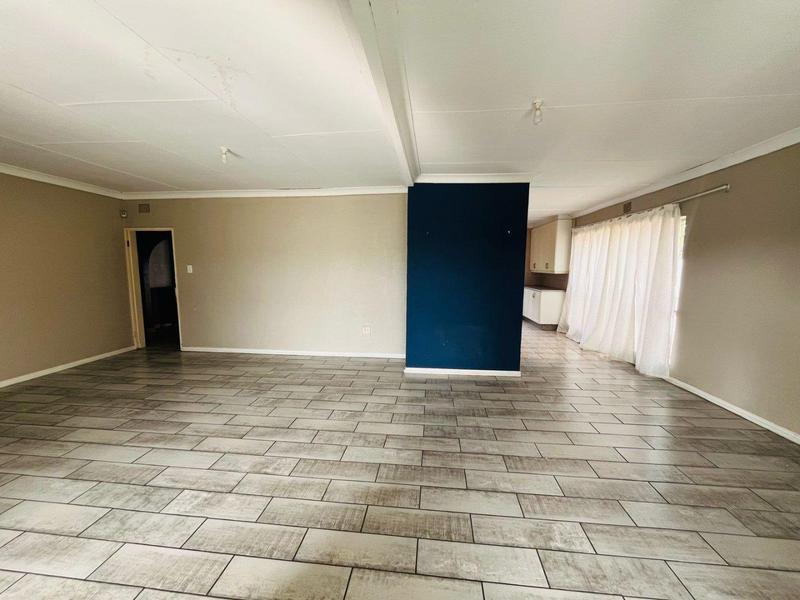 5 Bedroom Property for Sale in Elsburg Gauteng