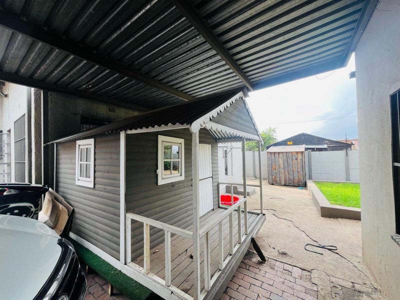 5 Bedroom Property for Sale in Elsburg Gauteng