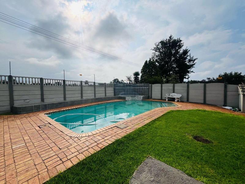 5 Bedroom Property for Sale in Elsburg Gauteng