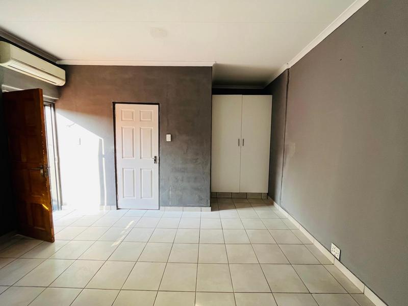 To Let 1 Bedroom Property for Rent in Primrose Gauteng