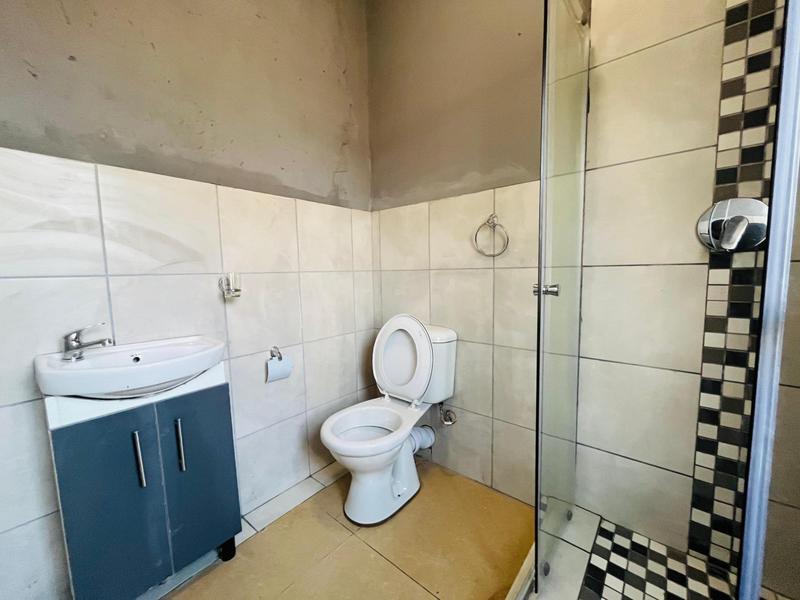 1 Bedroom Property for Sale in Primrose Gauteng
