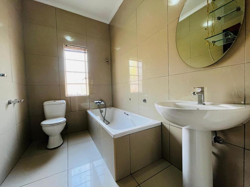 1 Bedroom Property for Sale in Primrose Gauteng