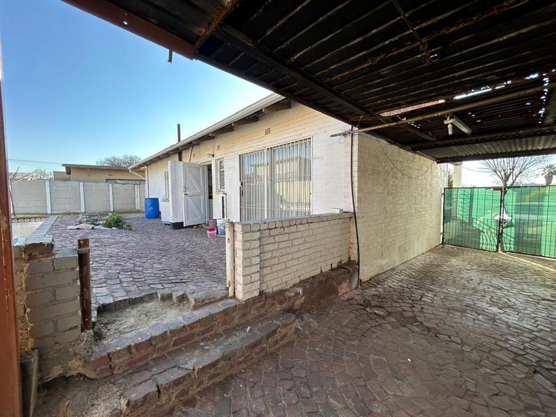 4 Bedroom Property for Sale in Tedstoneville Gauteng
