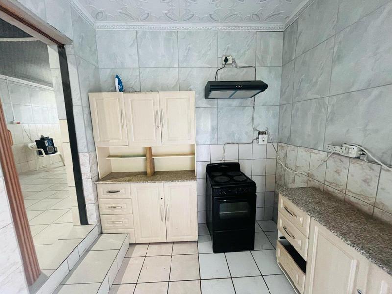 To Let 1 Bedroom Property for Rent in Birchleigh Gauteng