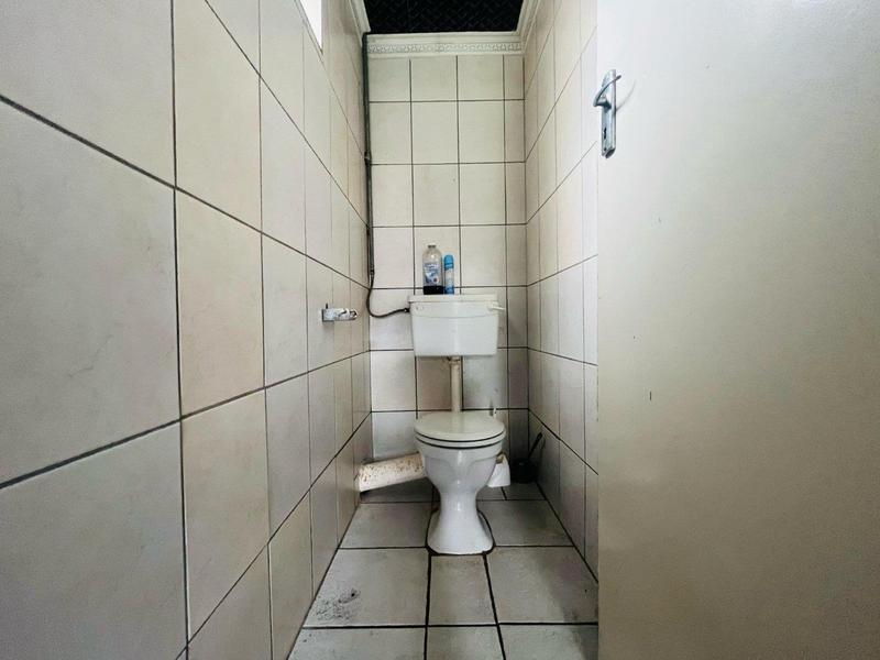 To Let 1 Bedroom Property for Rent in Birchleigh Gauteng