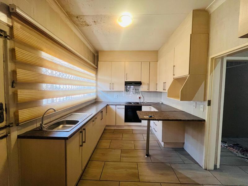 To Let 3 Bedroom Property for Rent in Birchleigh Gauteng