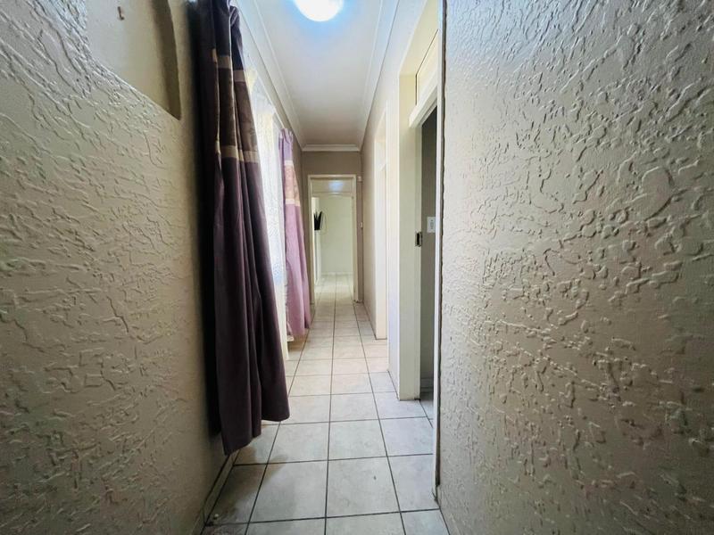 To Let 3 Bedroom Property for Rent in Birchleigh Gauteng