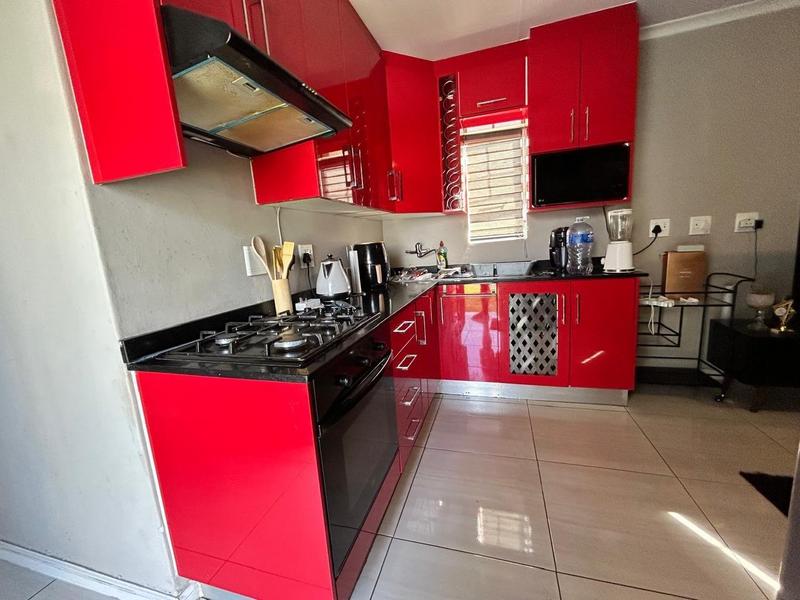 To Let 3 Bedroom Property for Rent in South Hills Gauteng