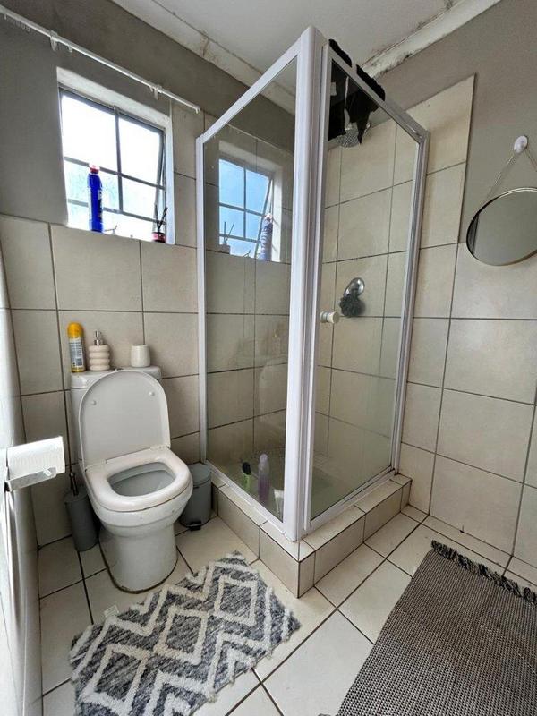 To Let 3 Bedroom Property for Rent in South Hills Gauteng