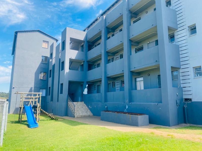 To Let 2 Bedroom Property for Rent in Fleurhof Gauteng