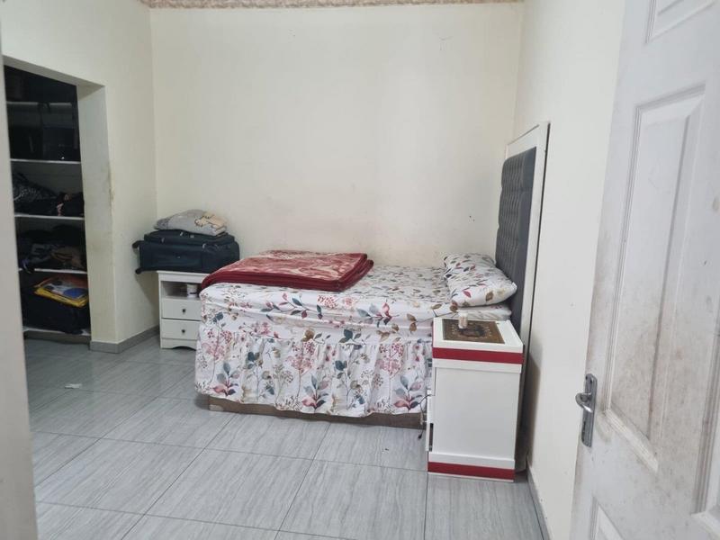To Let 1 Bedroom Property for Rent in Florida Gauteng