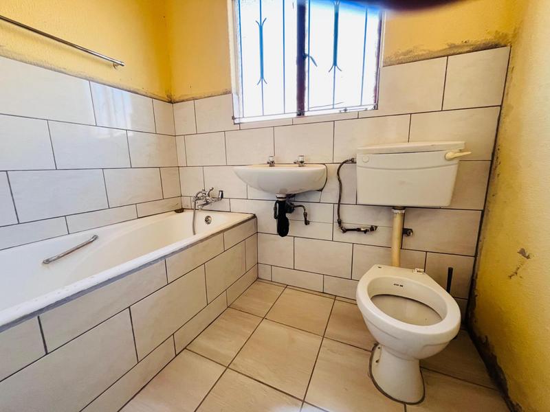 To Let 3 Bedroom Property for Rent in Vosloorus Ext 6 Gauteng