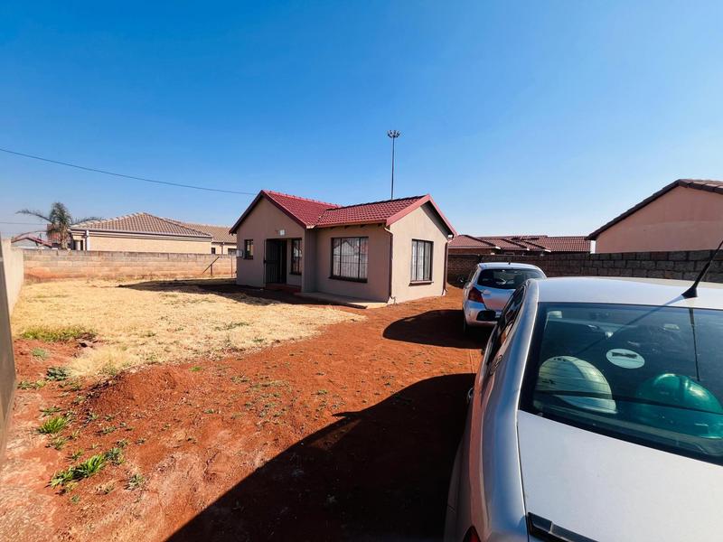 To Let 3 Bedroom Property for Rent in Vosloorus Ext 6 Gauteng