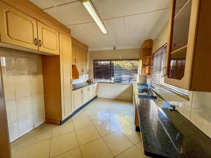 4 Bedroom Property for Sale in South Crest Gauteng
