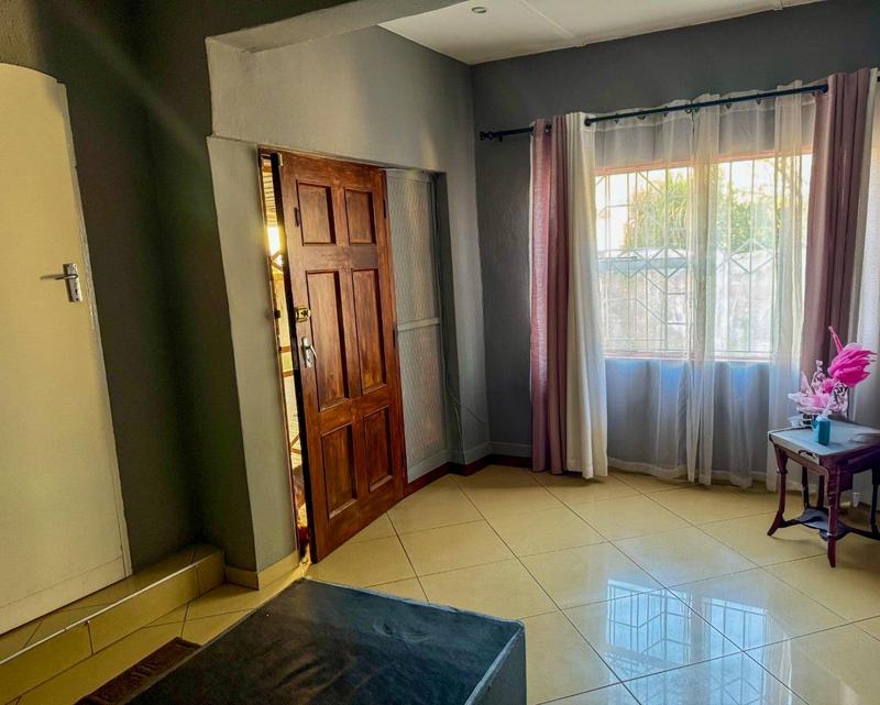 4 Bedroom Property for Sale in South Crest Gauteng