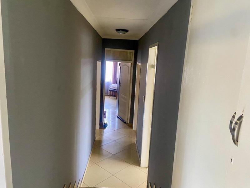4 Bedroom Property for Sale in South Crest Gauteng