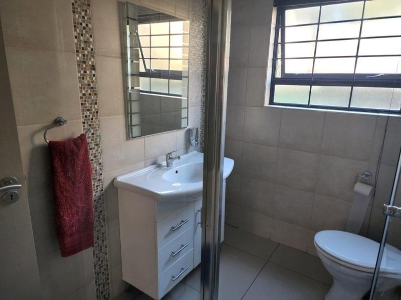 2 Bedroom Property for Sale in Bedfordview Gauteng