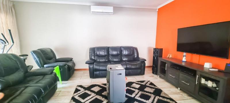4 Bedroom Property for Sale in Benoni Central Gauteng