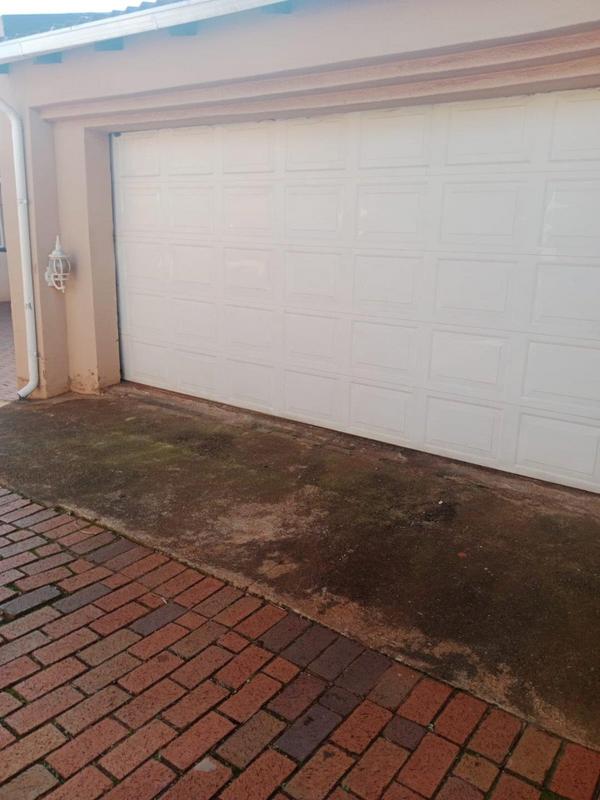 3 Bedroom Property for Sale in Dawn Park Gauteng