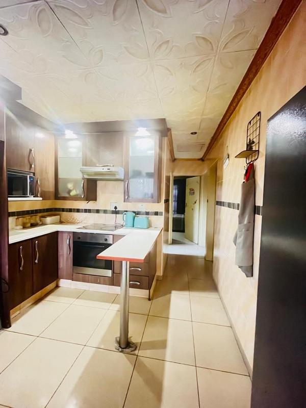 3 Bedroom Property for Sale in Soshanguve VV Gauteng