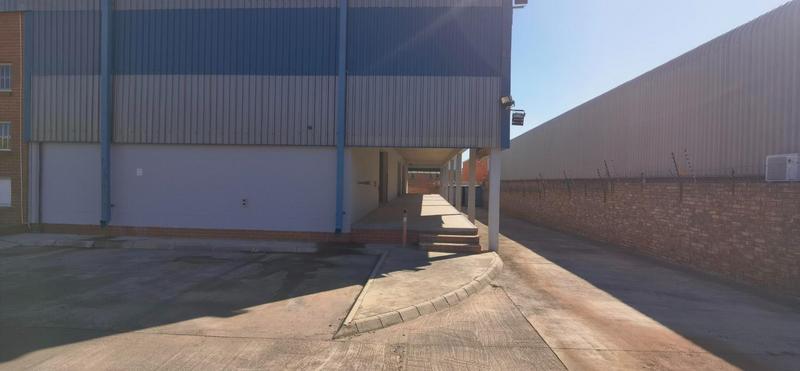 To Let commercial Property for Rent in Silvertondale Gauteng